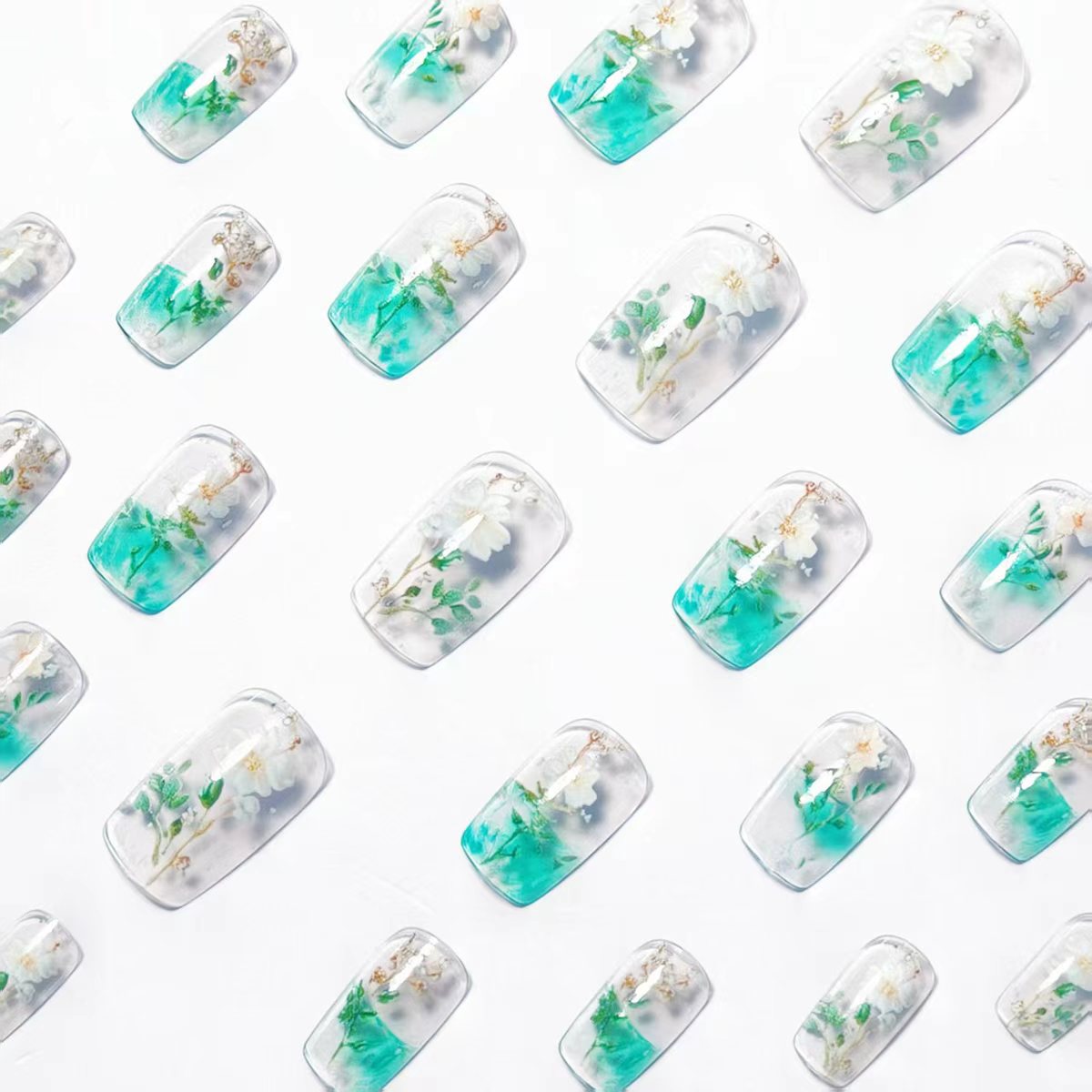 Średnie sztuczne paznokcie dla – Nail Art Full Design recenzja i cena